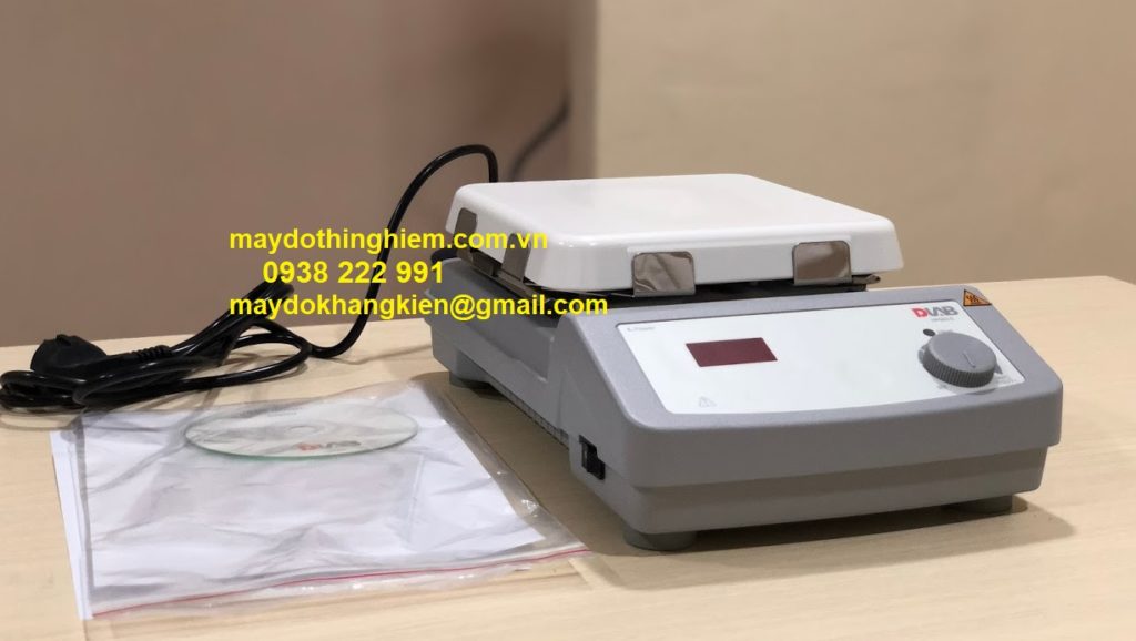 Bếp gia nhiệt DLAB HP550-S - maydothinghiem.com.vn - 0938 222 991